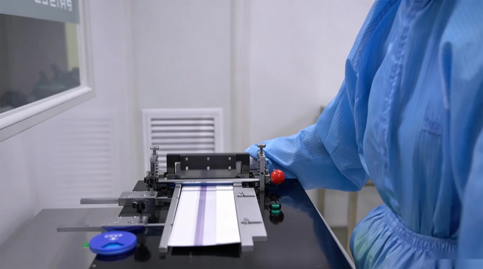R&D laboratory at PRISES Biotechnology IVD manufacturer